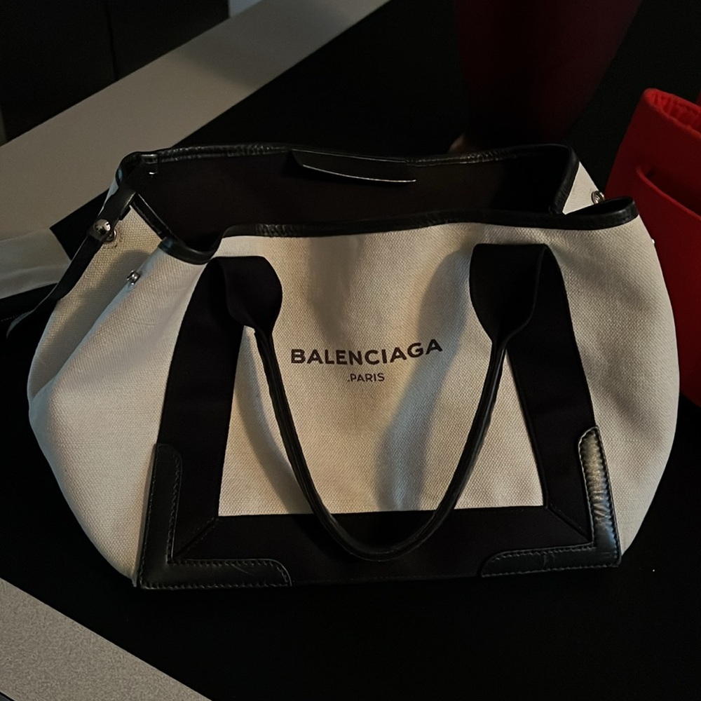 Balenciaga canvas and leather bag pouch included - Picture 7 of 13